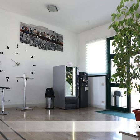 Residence Europa Piacenza Buitenkant foto