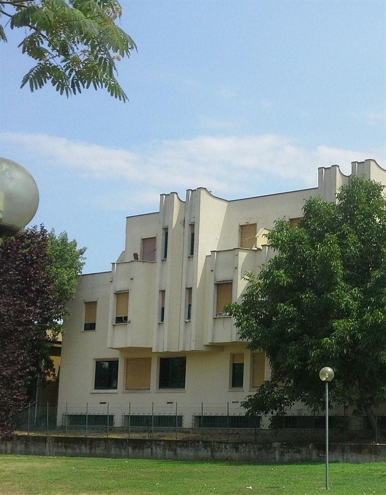 Residence Europa Piacenza Buitenkant foto